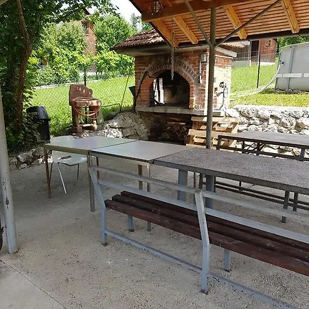 Loža Vikendica Uz Rijeku Banja Luka