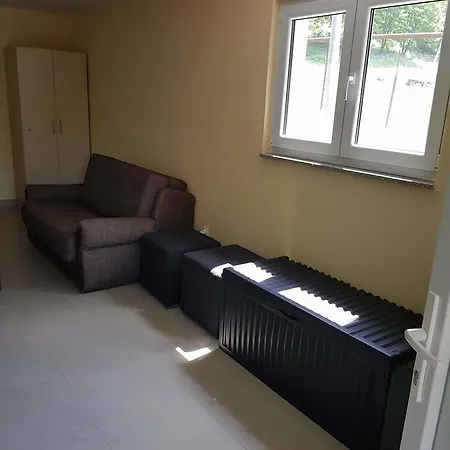 Vikendica Uz Rijeku Loža Banja Luka